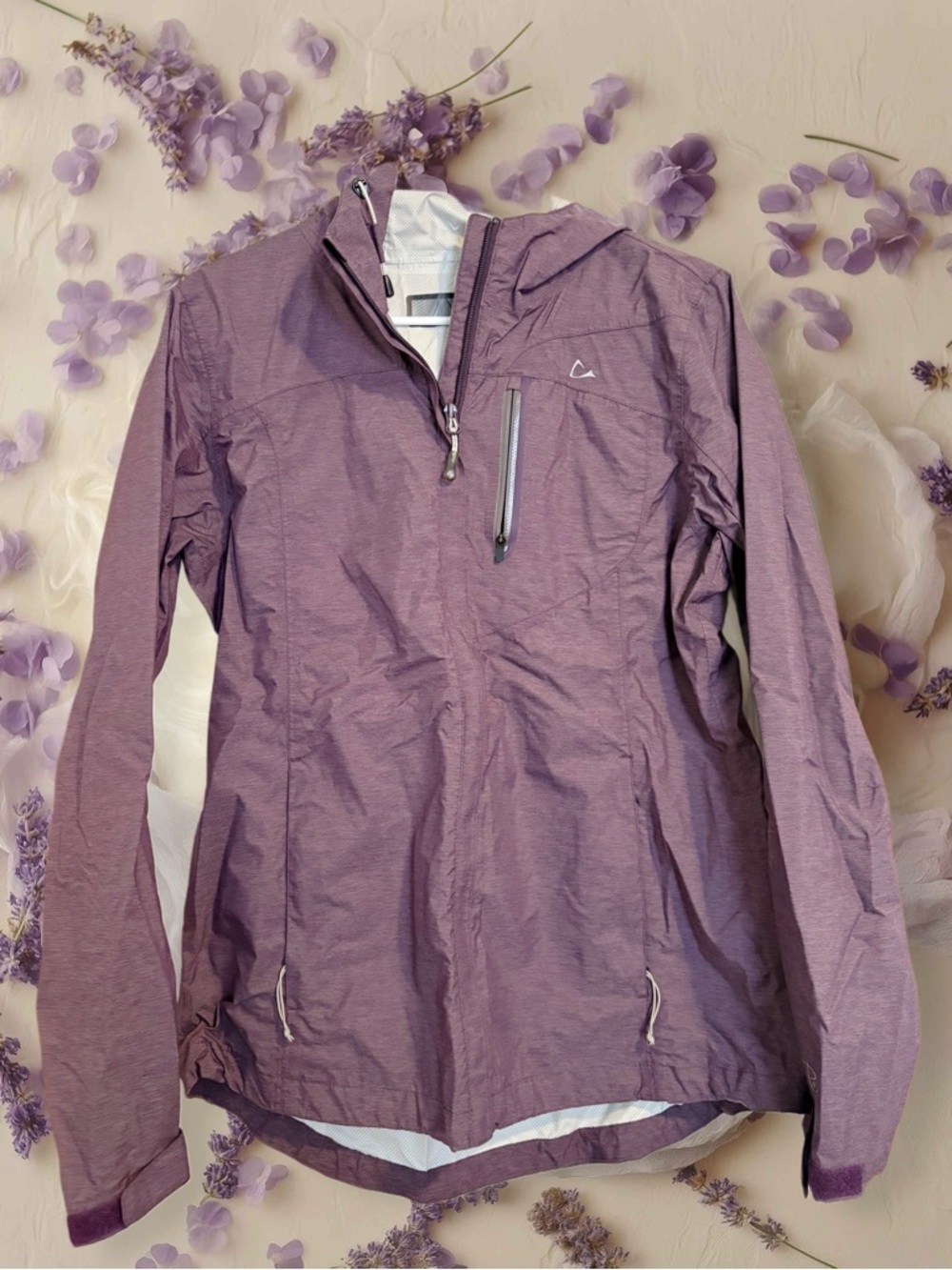 Paradox Lightweight Rain Jacket – Lavender Hooded Windbreaker